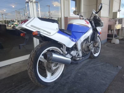 Honda CBR250R