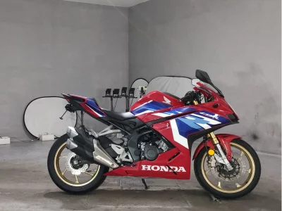 Honda CBR250RR