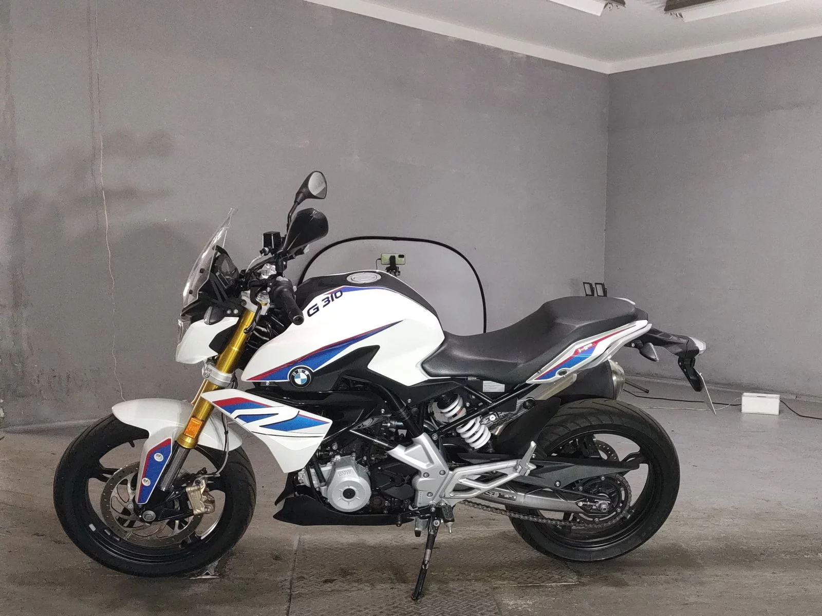 BMW BMW G310R  с аукциона в Японии