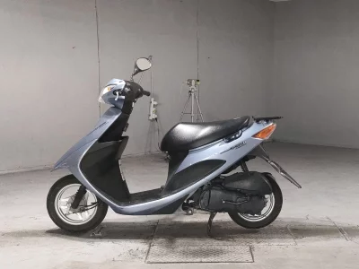Suzuki ADDRESS V50