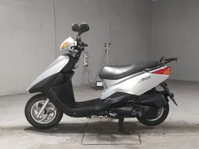 Yamaha AKUSHI STREET