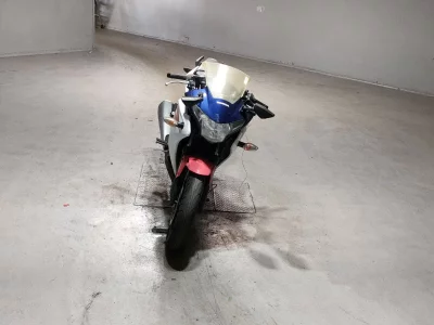 Honda CBR250R