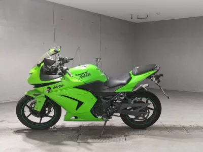 Kawasaki NINJA250R