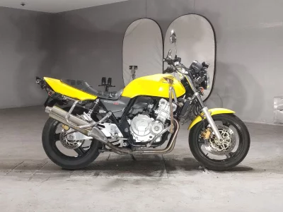 Honda CB400SF TRAINING CAR
