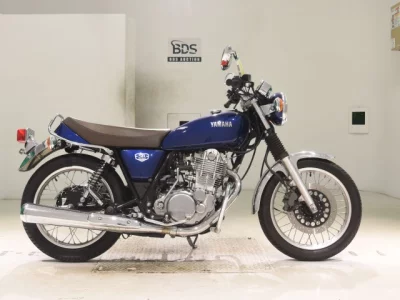 Yamaha SR400-5