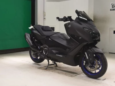 Yamaha T-MAX560