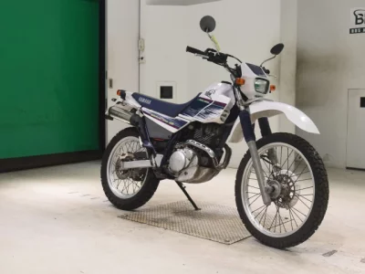 Yamaha SEROW 225-3