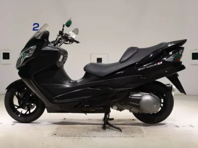 Suzuki SKYWAVE 250S-3