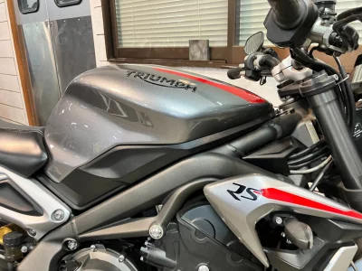 Triumph STREET  TRIPLE RS