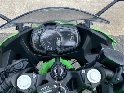Kawasaki Ninja 400 KRT ED