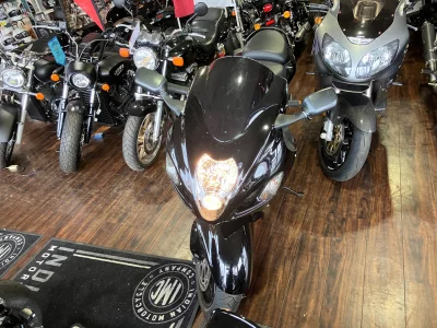 Suzuki GSX1300R HAYABUSA