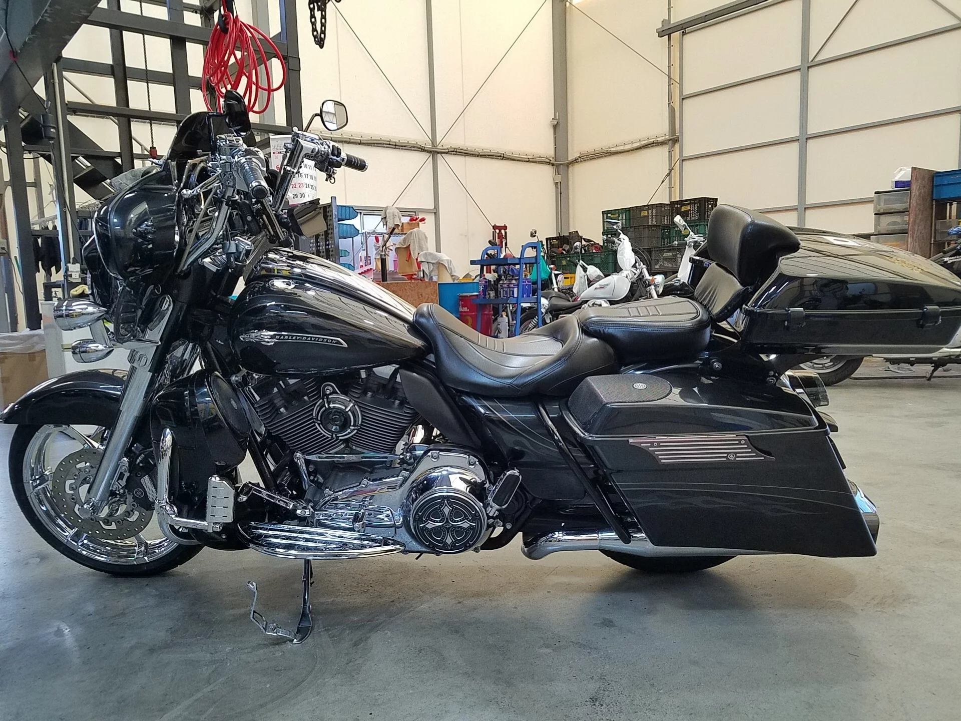 Harley-Davidson HARLEY FLHXSE CVO  с аукциона в Японии