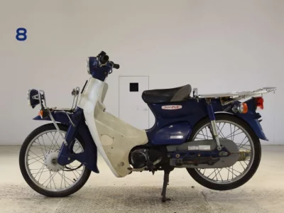 Honda C50