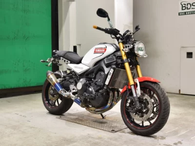 Yamaha XSR900