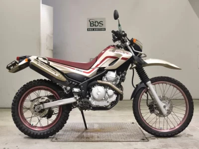 Yamaha SEROW 250