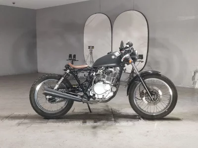 Suzuki GLASS TRACKER BIG BOY