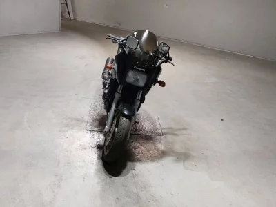 Kawasaki GPZ900R
