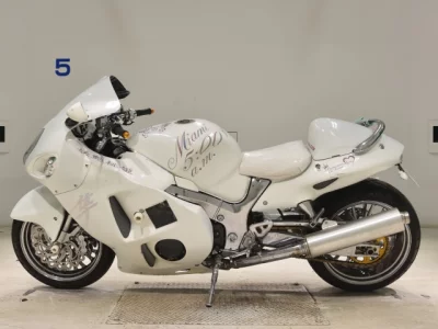 Suzuki GSX1300R HAYABUSA