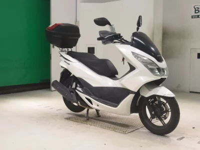 Honda PCX125-2
