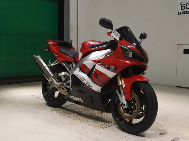 Yamaha YZF-R1  с аукциона в Японии