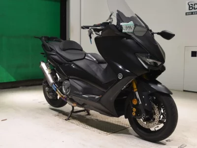 Yamaha T-MAX560T