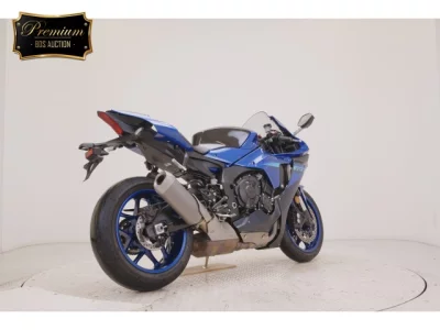 Yamaha YZF-R1