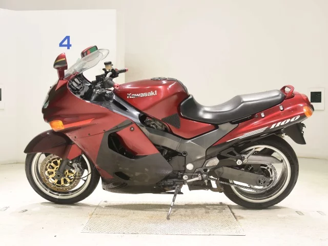 Kawasaki ZZR1100  с аукциона в Японии