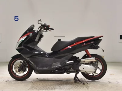 Honda PCX150-2