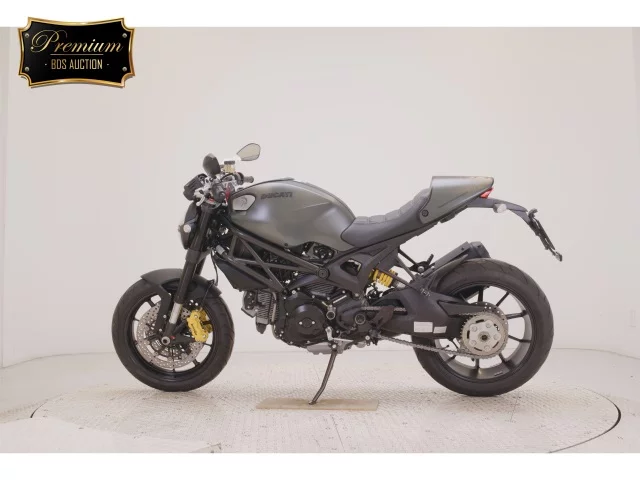 Ducati DUCATI M1100EVO DIESEL  с аукциона в Японии