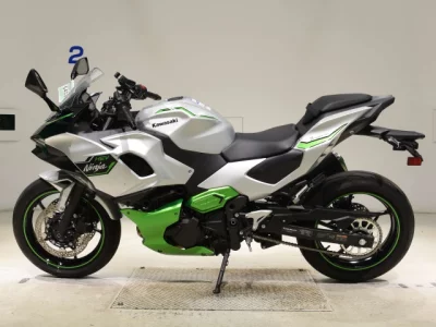 Kawasaki NINJA7 HYBRID 