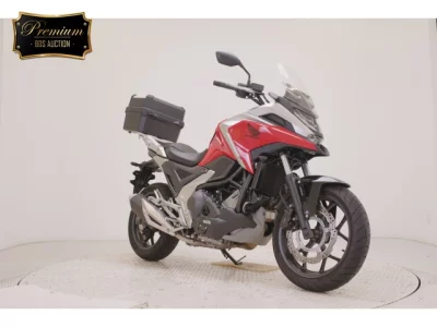 Honda NC750XD-3