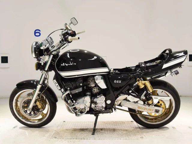 Suzuki INAZUMA 400  с аукциона в Японии