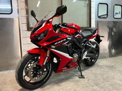 Kawasaki Z900RS