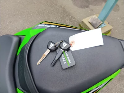 Kawasaki NINJA ZX-6R