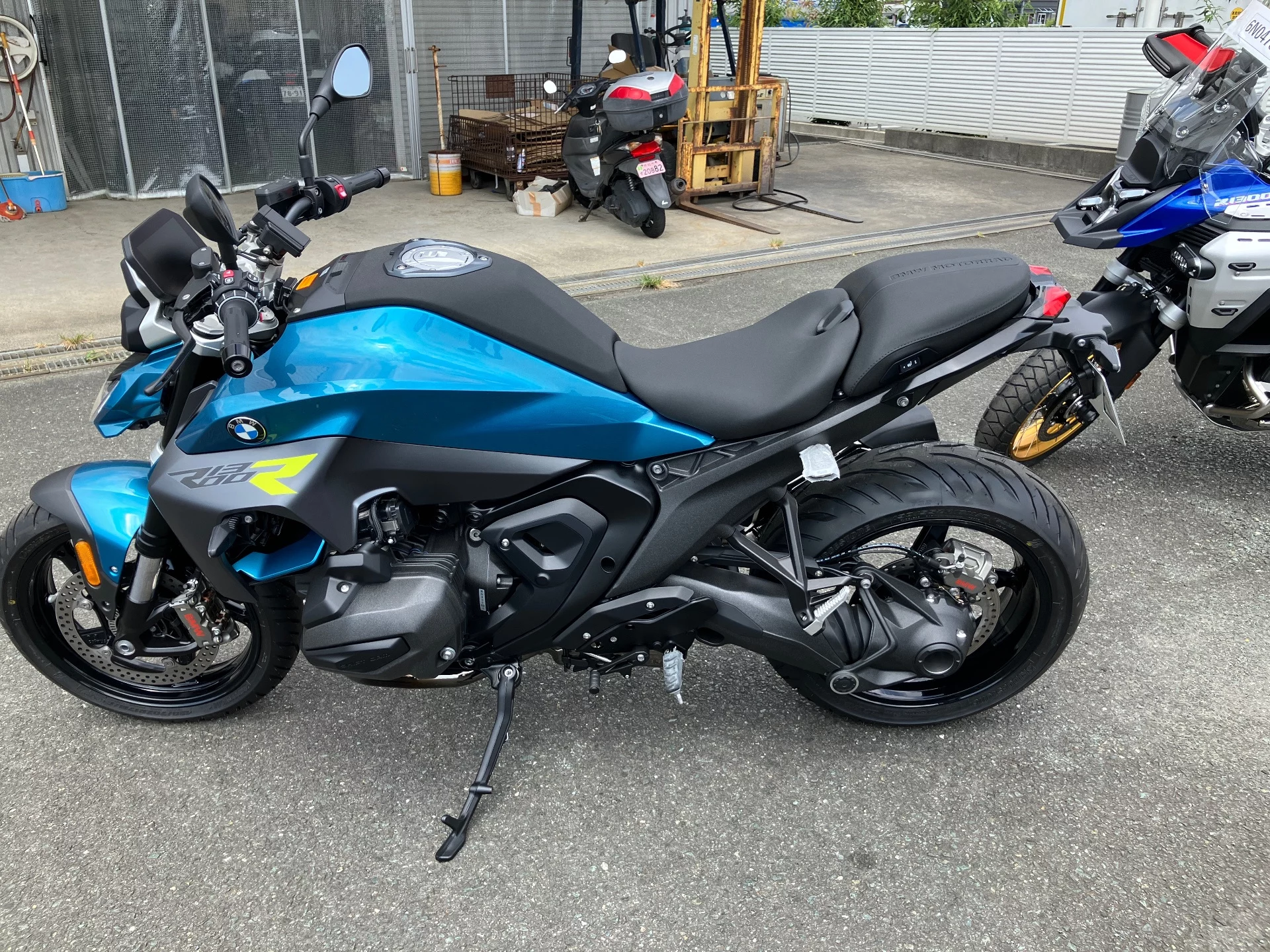 BMW BMW R1300R  с аукциона в Японии