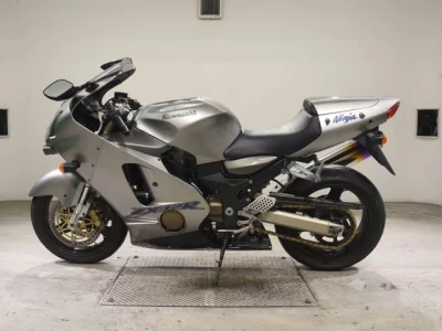 Kawasaki ZX-12R