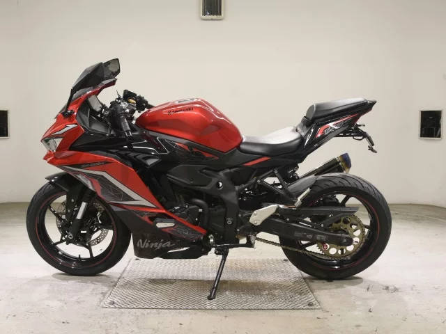 Kawasaki ZX-25R-2SE  с аукциона в Японии