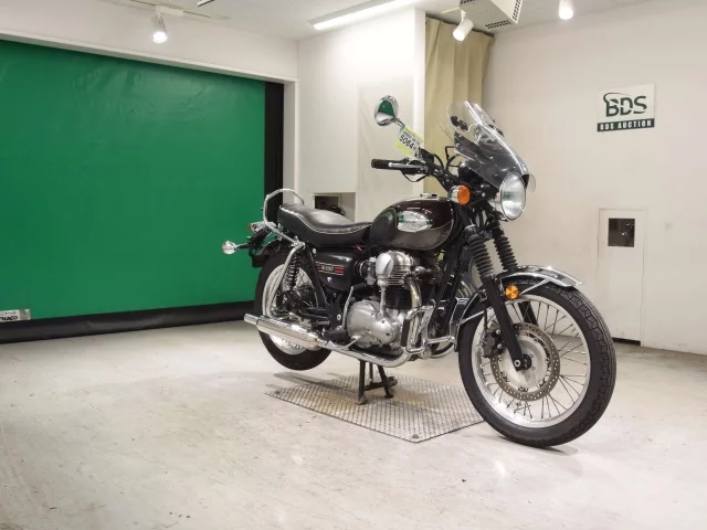 Kawasaki W650  с аукциона в Японии