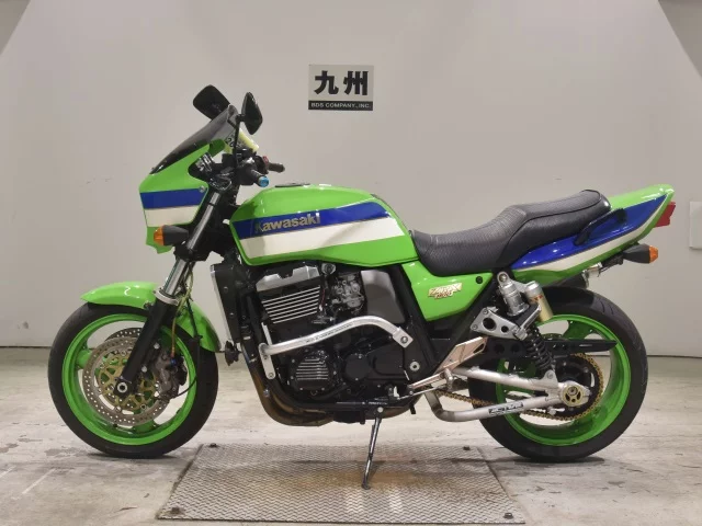 Kawasaki ZRX1100  с аукциона в Японии
