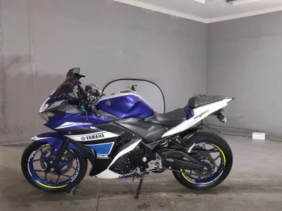 Yamaha YZF-R25