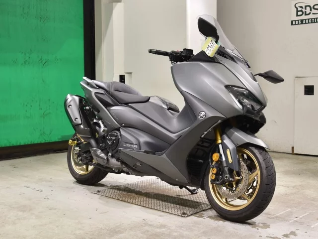 Yamaha T-MAX560T  с аукциона в Японии