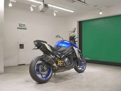 Suzuki GSX-S1000-2