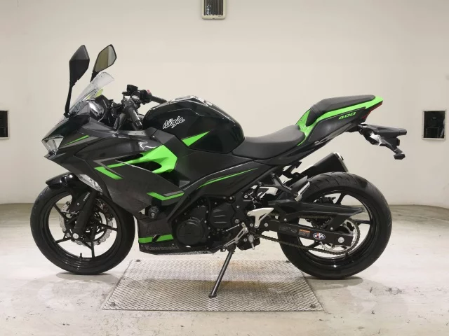 Kawasaki NINJA400-2 2019