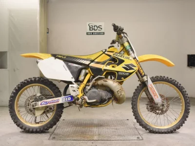 Suzuki RM250