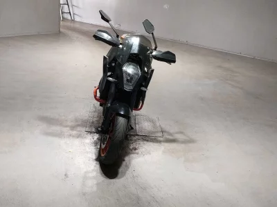 KTM KTM 1290 SUPER  DUKE R