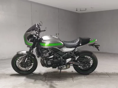 Kawasaki Z900RSKAFE