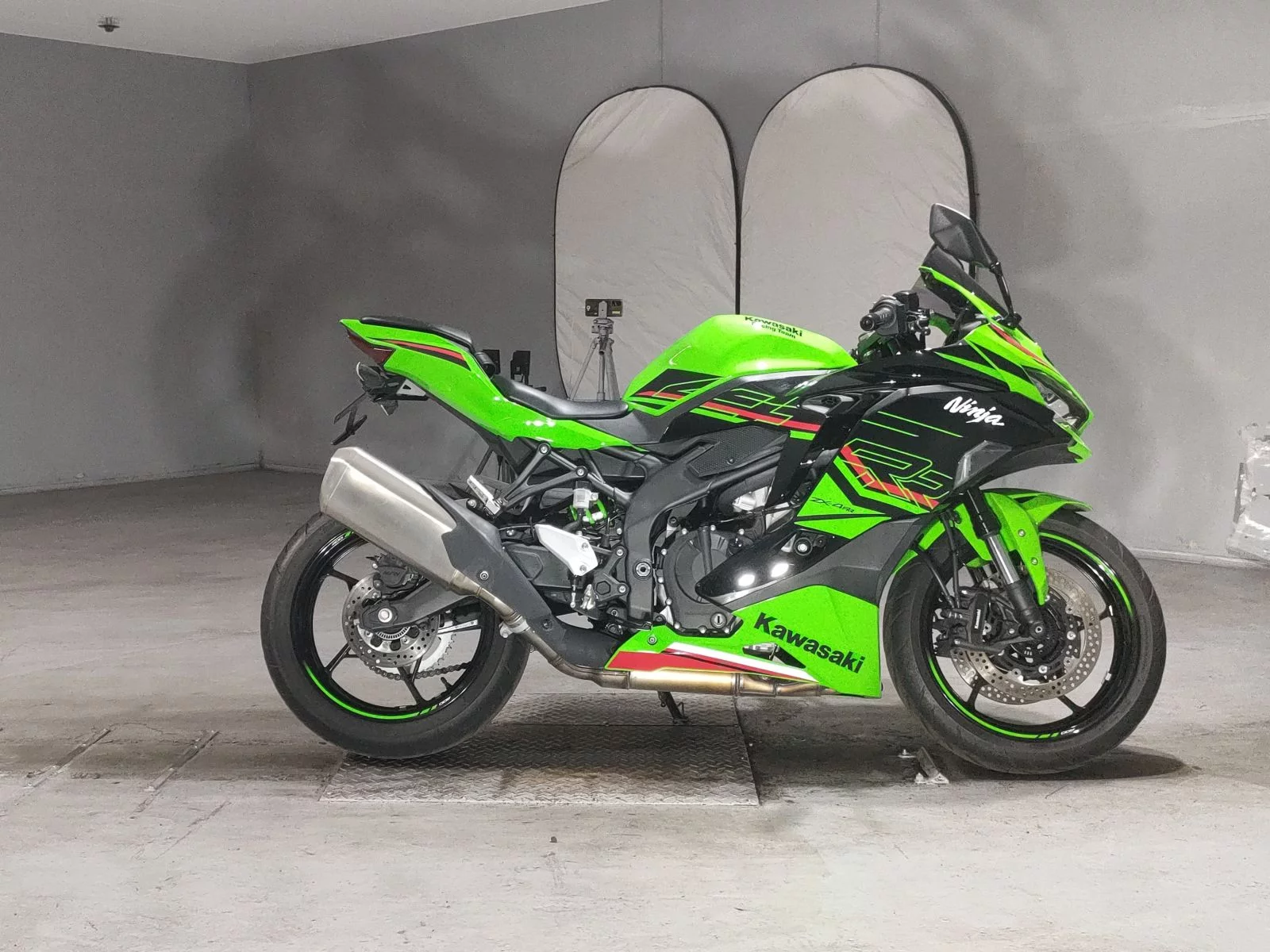 Kawasaki NINJA ZX-4RR  с аукциона в Японии