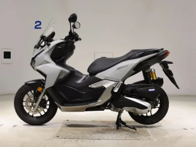 Honda ADV160