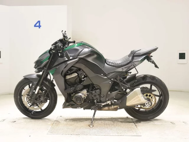 Kawasaki Z1000-5  с аукциона в Японии