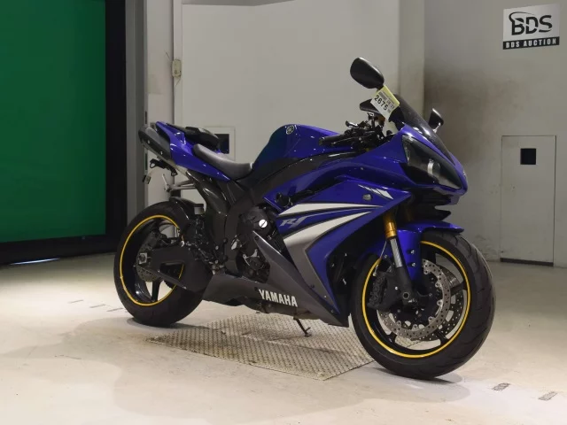 Yamaha YZF-R1  с аукциона в Японии